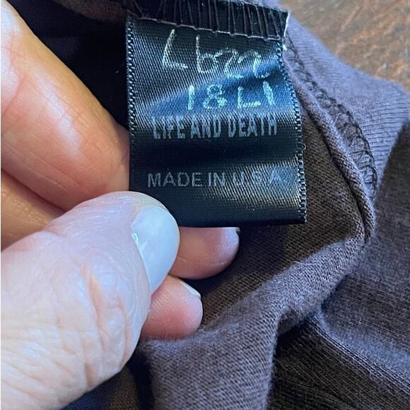 NWT Life And Death Neiman Marcus Men's Long Sleeves T-Shirt Size Medium - Picture 7 of 10